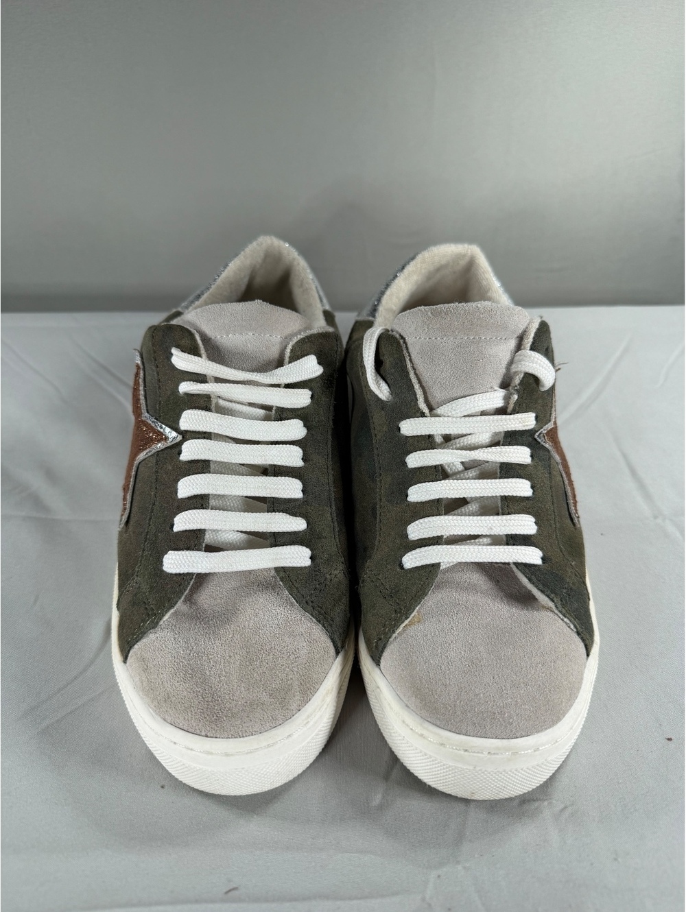 Steven New York Rubie Olive Green and Silver Leather Sneakers Size 8M